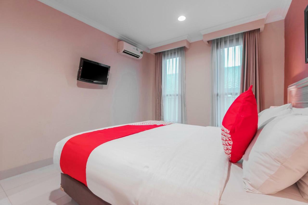 Capital O 534 Sriwijaya Hotel Jacarta Exterior foto